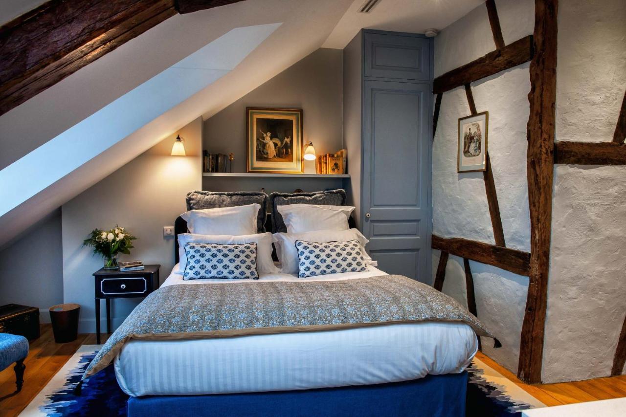 Bed and Breakfast La Petite Folie Онфлер Екстер'єр фото