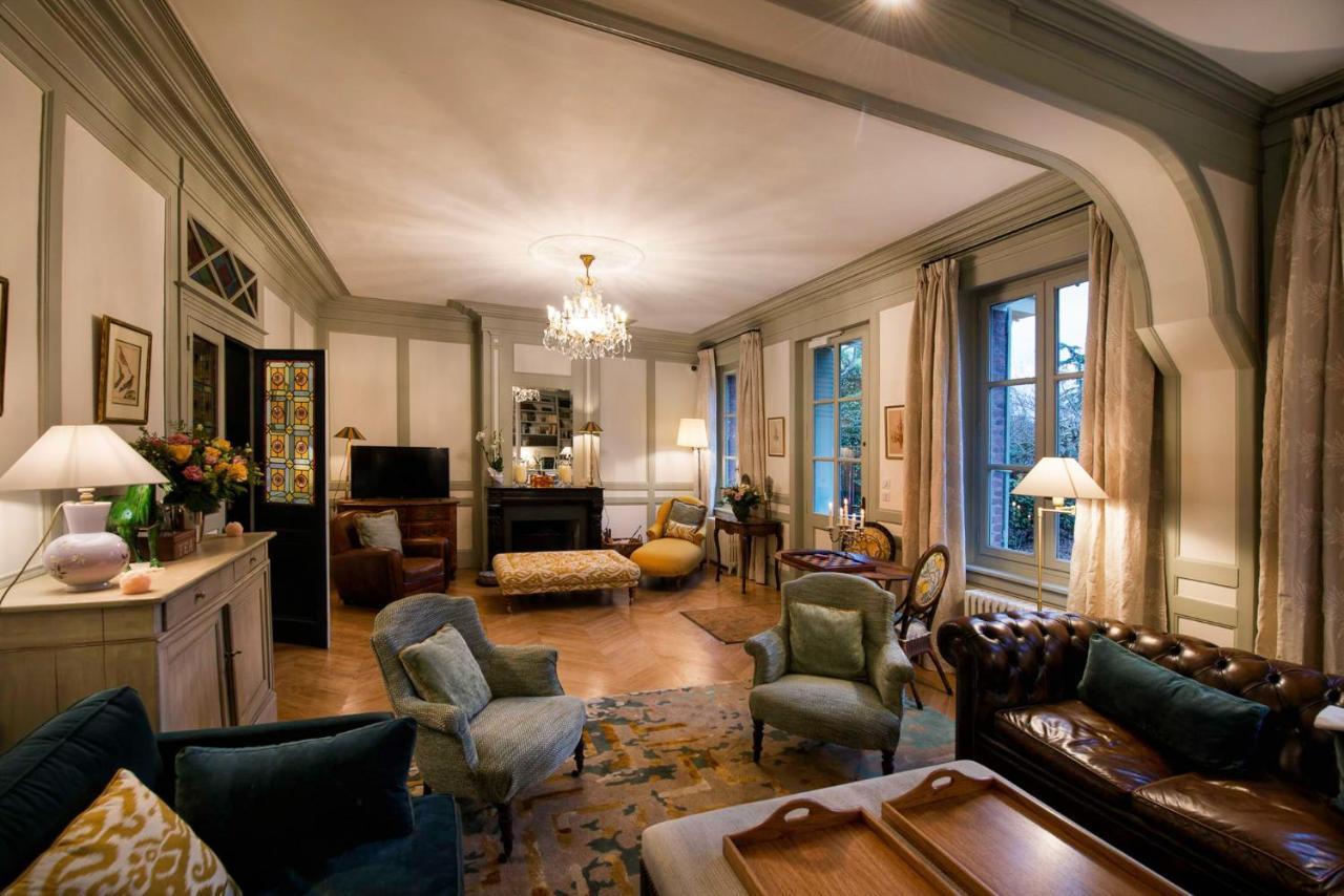 Bed and Breakfast La Petite Folie Онфлер Екстер'єр фото